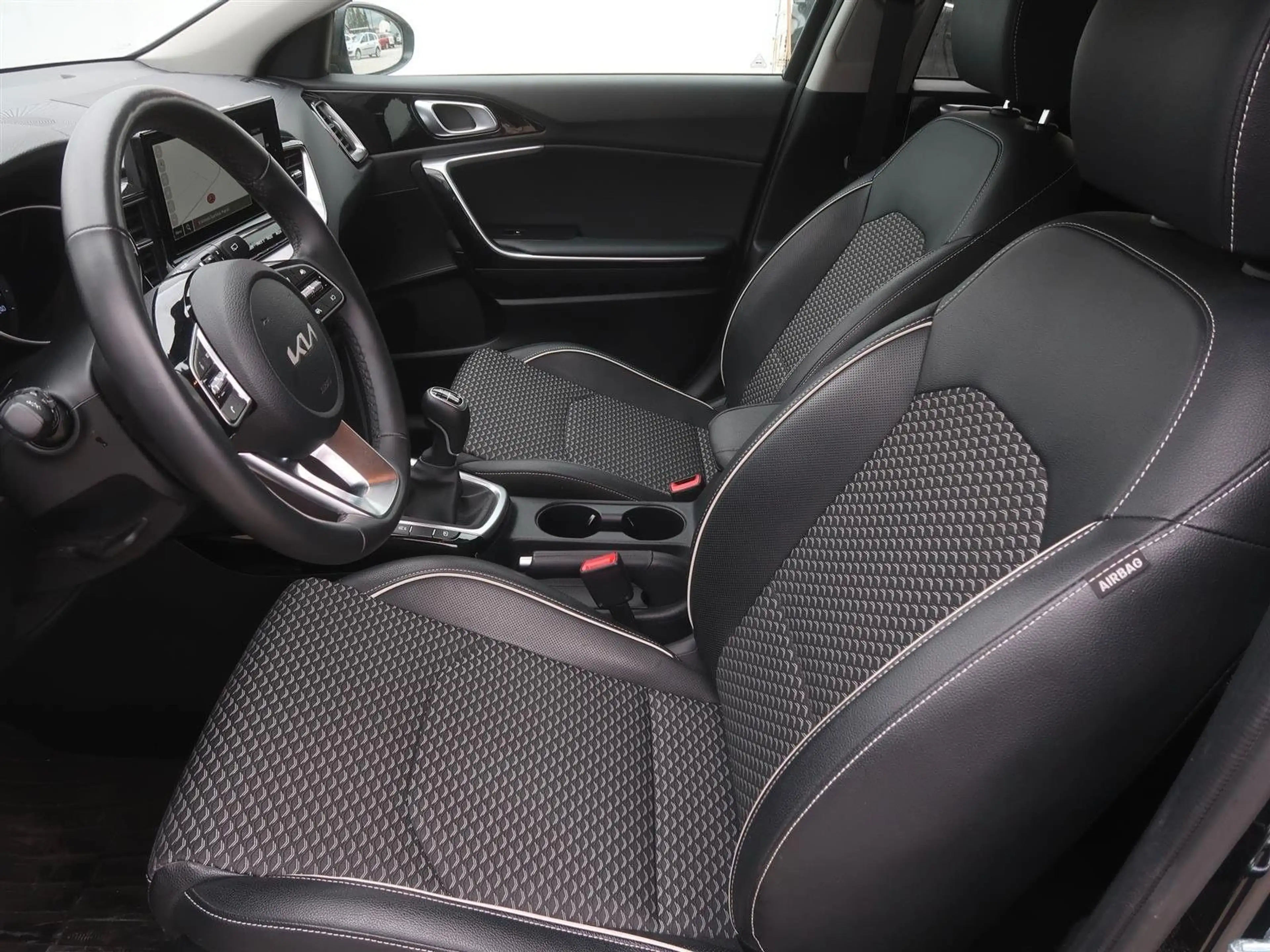 Kia Ceed SW / cee'd SW — photo 5
