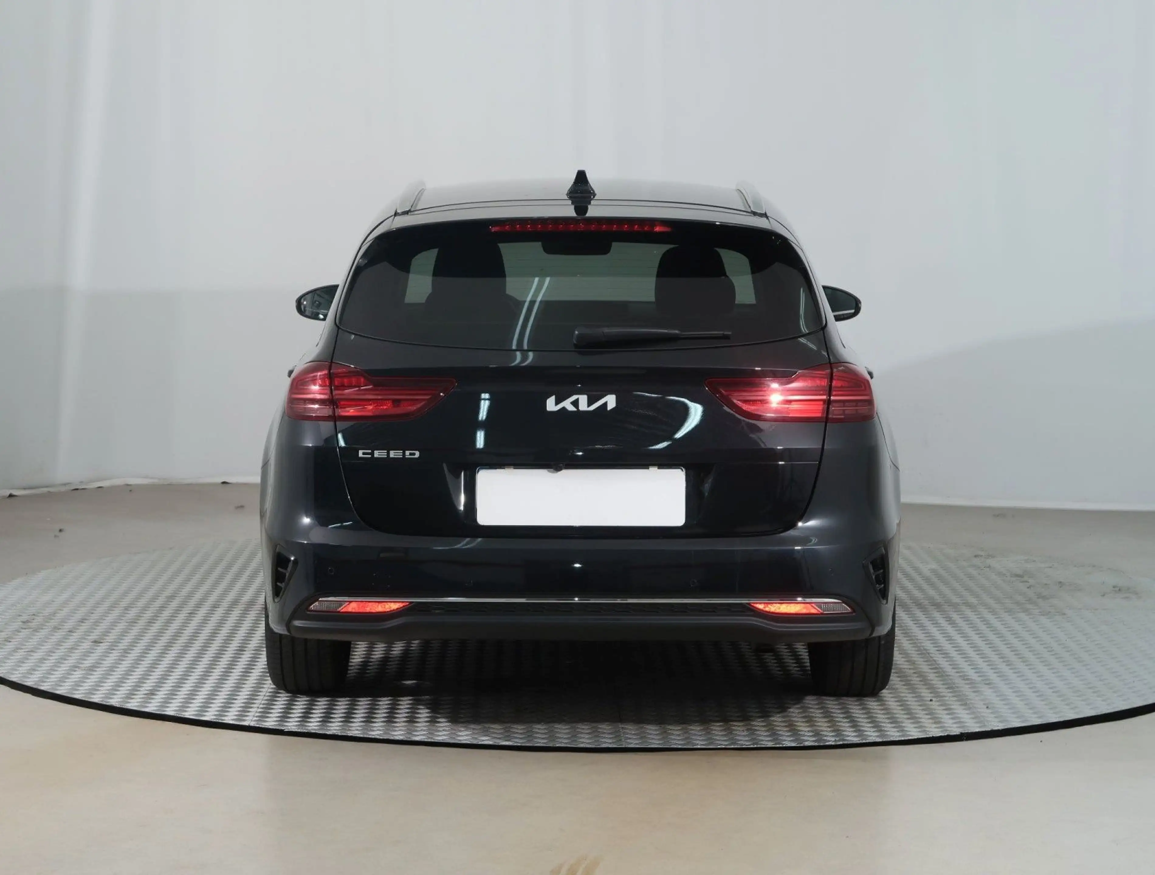 Kia Ceed SW / cee'd SW — photo 4