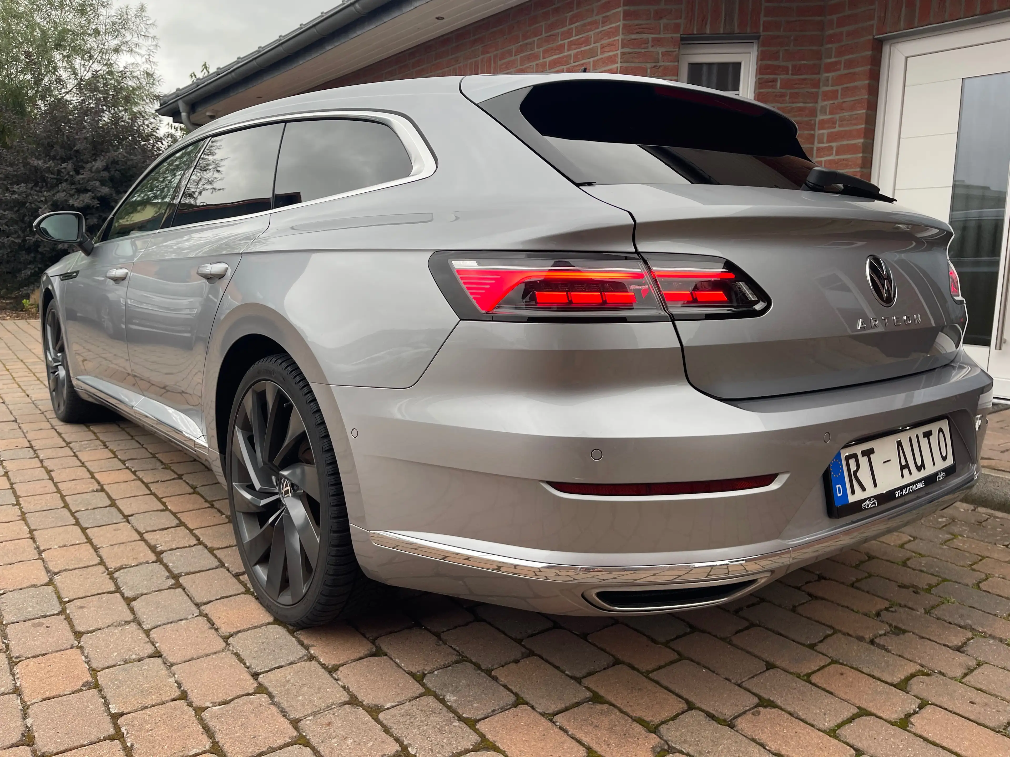Volkswagen Arteon Elegance 2.0 TDI 200PS LED Leder — photo 6
