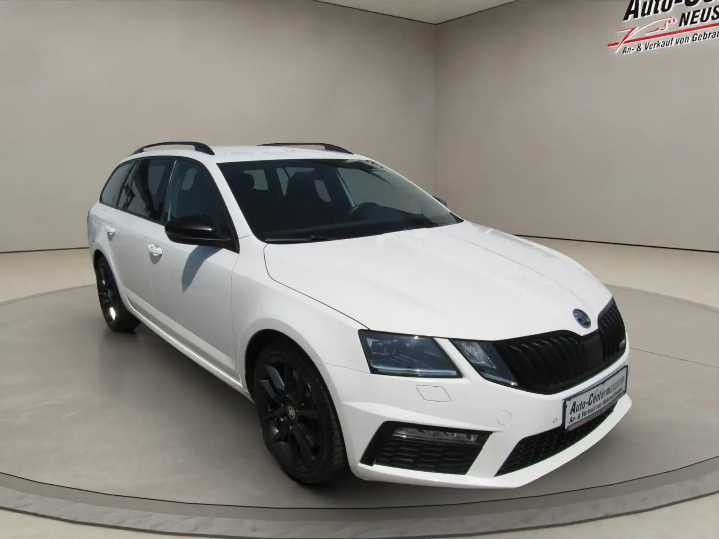 Skoda Octavia Combi RS Blanc - 1