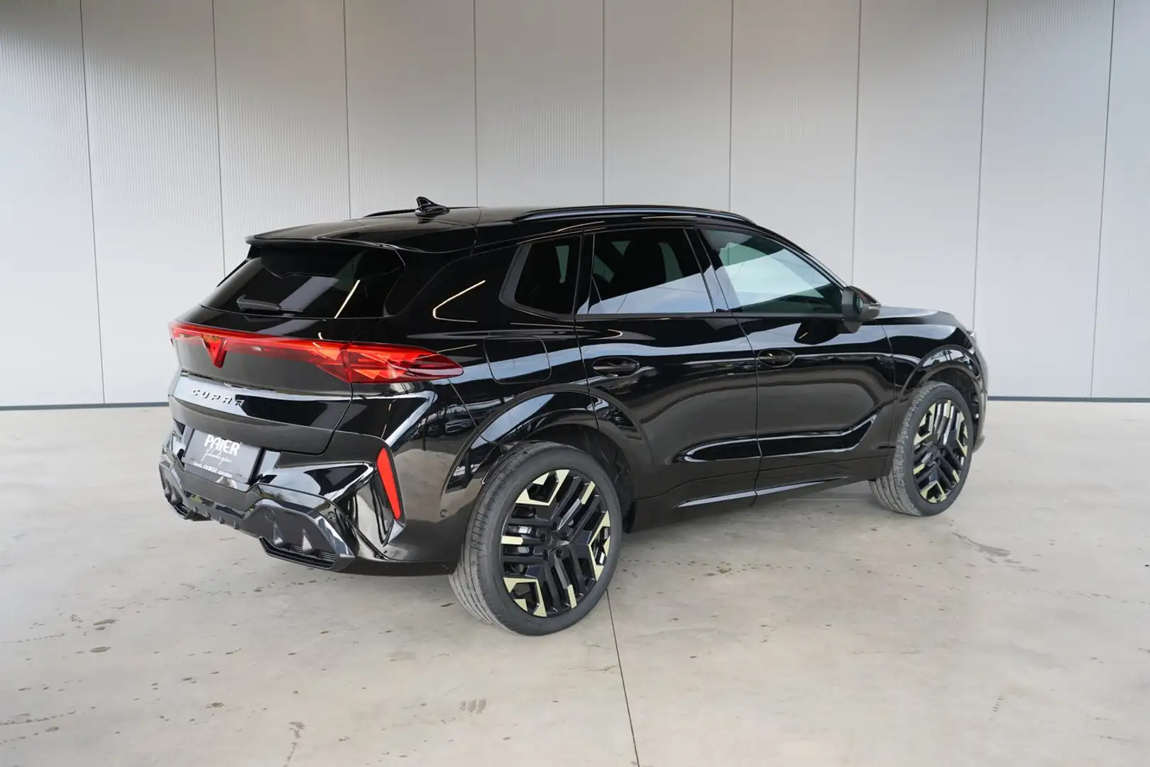 CUPRA Terramar TRIBE 1.5 e-TSI 150 PS DSG Schwarz - 2