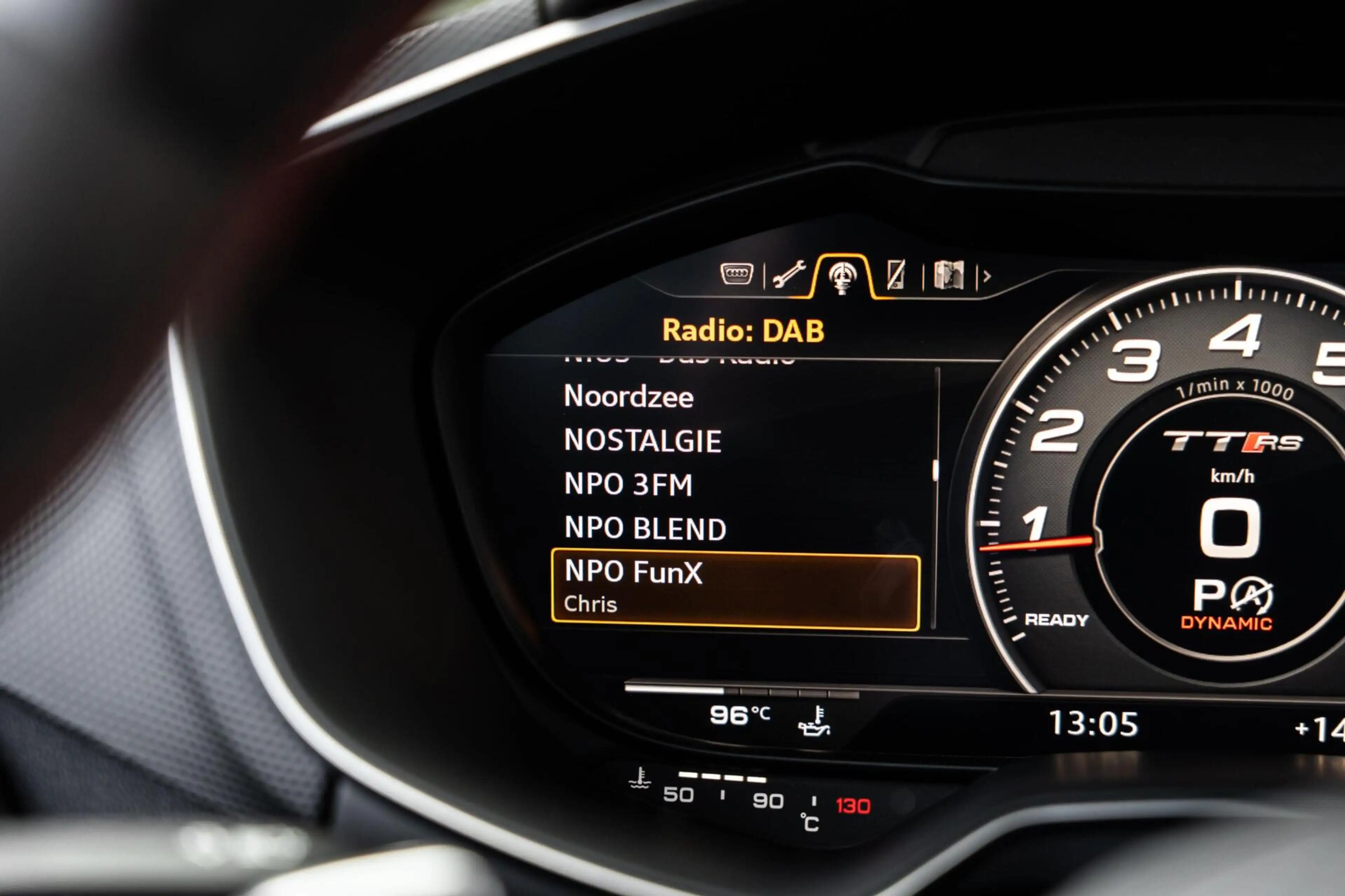 Audi TT RS 2.5 TFSI TT quattro Schaalstoelen Carbon B&O DAB+ — photo 46