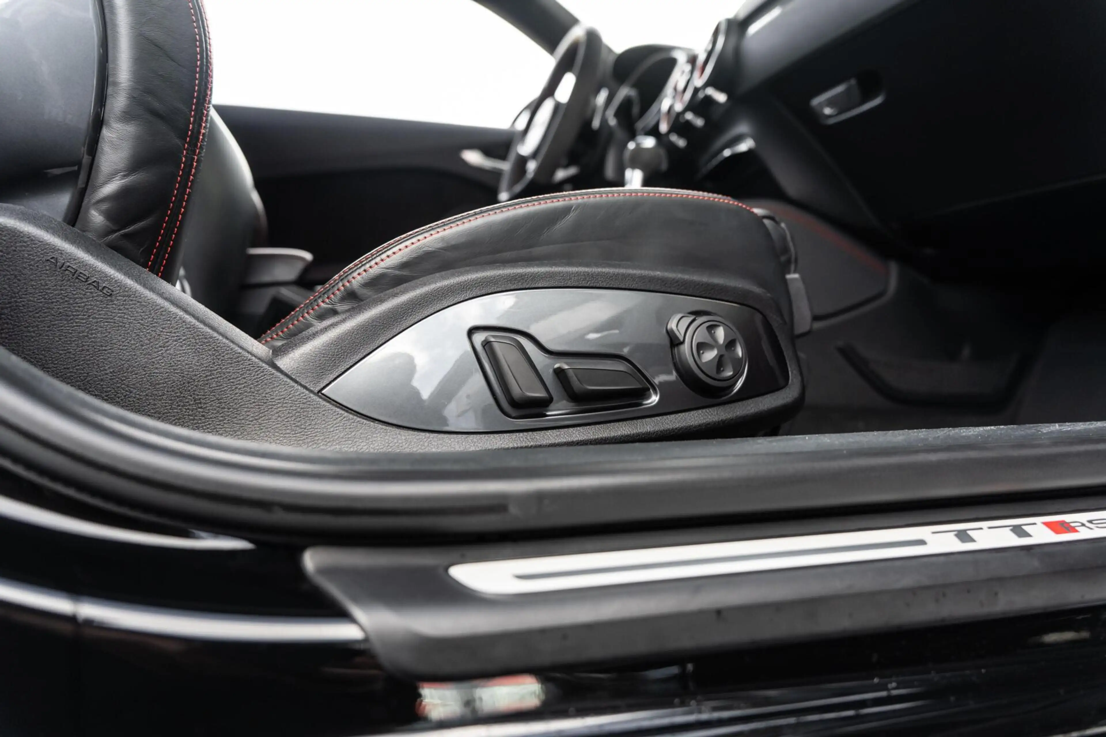 Audi TT RS 2.5 TFSI TT quattro Schaalstoelen Carbon B&O DAB+ — photo 44
