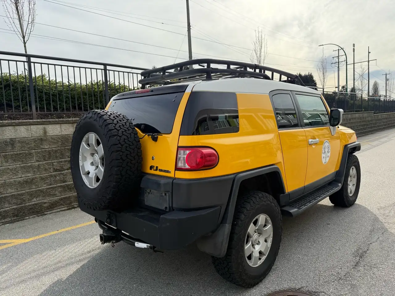 Toyota FJ Cruiser photo Toyota FJ Cruiser