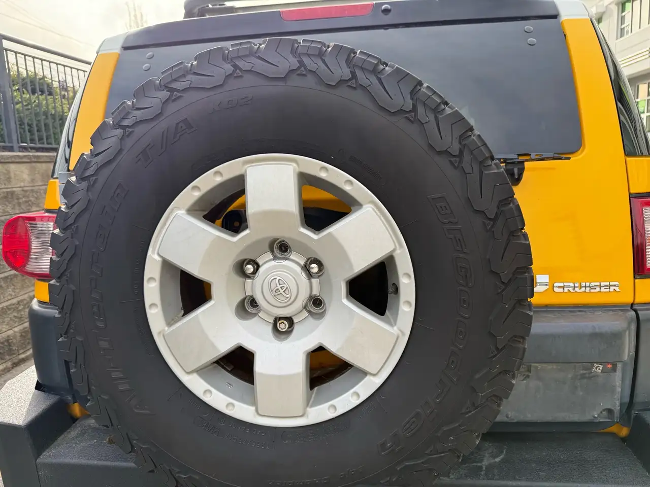 Toyota FJ Cruiser photo Toyota FJ Cruiser