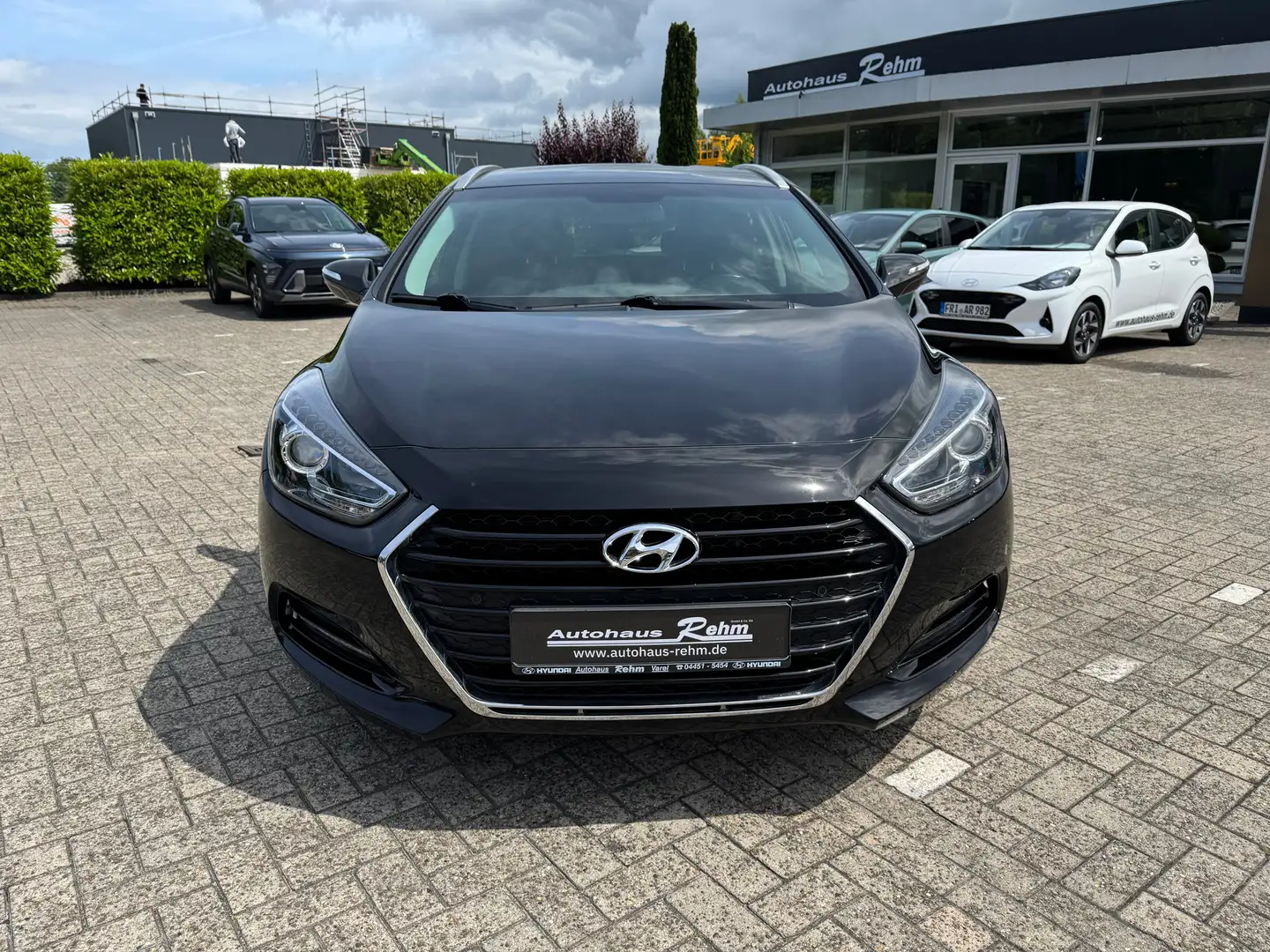 Hyundai i40 1.7 CRDI blue Trend | PDC | SHZ | Klima | Temp. Schwarz - 2