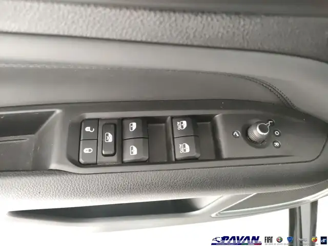 Jeep Compass view 11