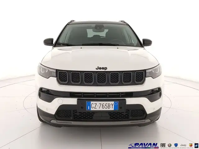 Jeep Compass view 2