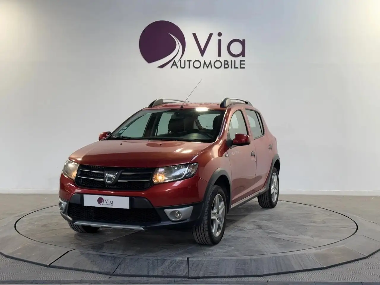 Dacia Sandero STEPWAY Stepway Prestige — photo 1 of 34