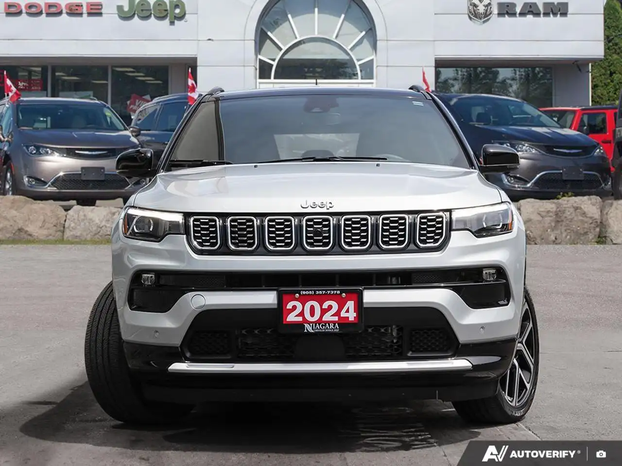 Jeep Compass снимка Jeep Compass