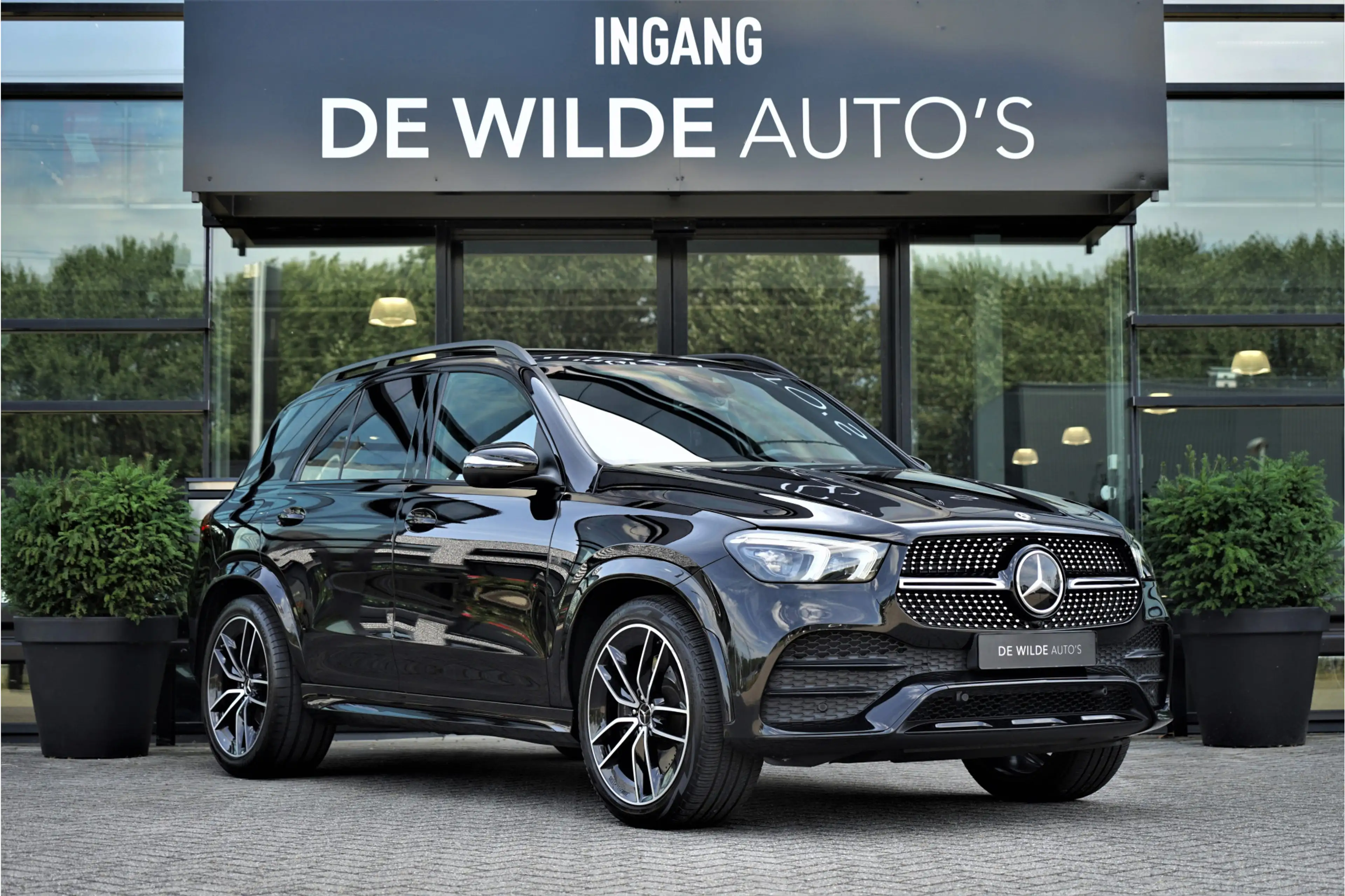 Mercedes-Benz GLE 450 4MATIC AMG Pano Luchtvering TV-scherm Stoelventila — photo 8