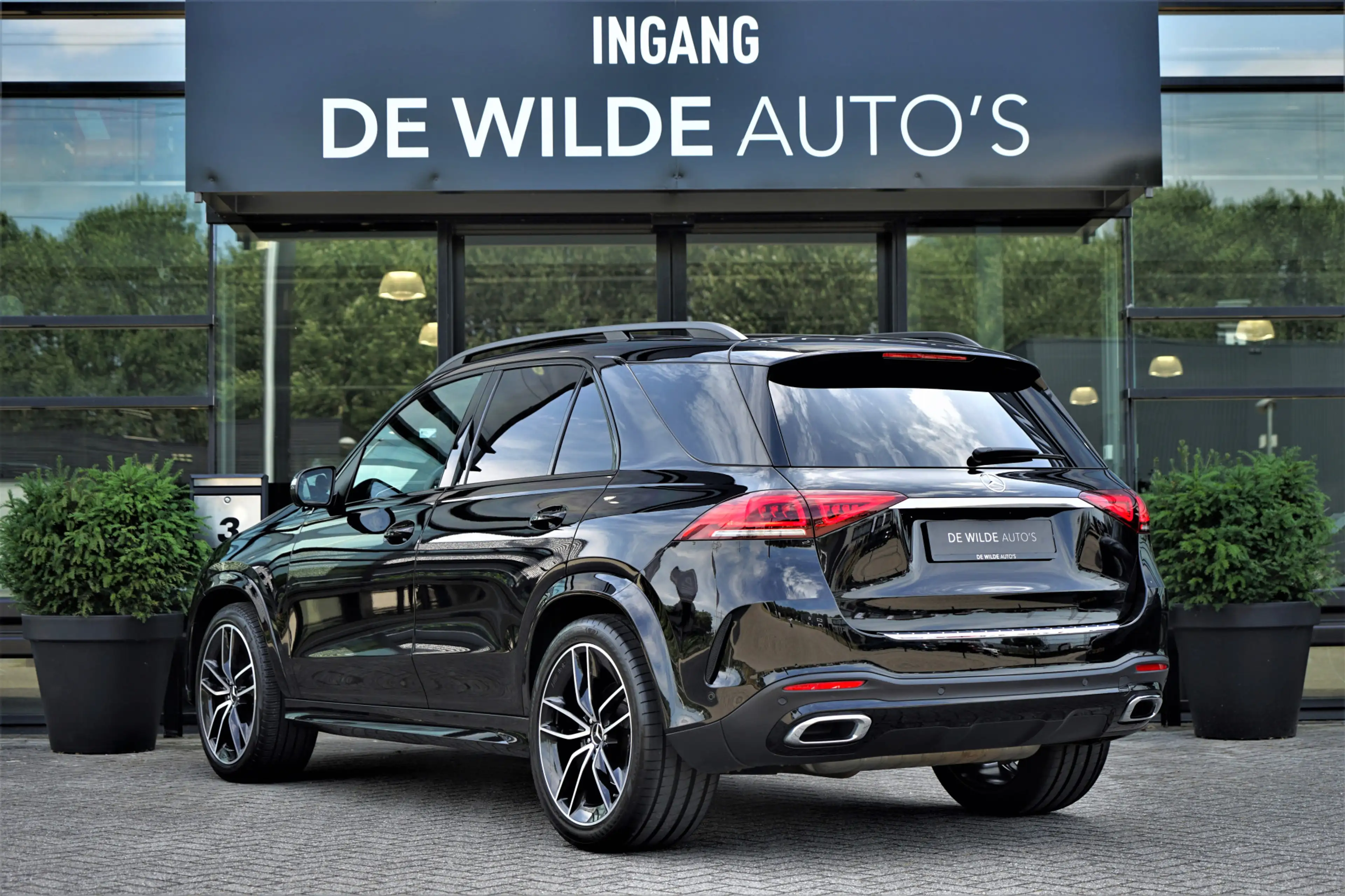Mercedes-Benz GLE 450 4MATIC AMG Pano Luchtvering TV-scherm Stoelventila — photo 9