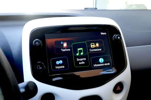 Citroen C1 view 13