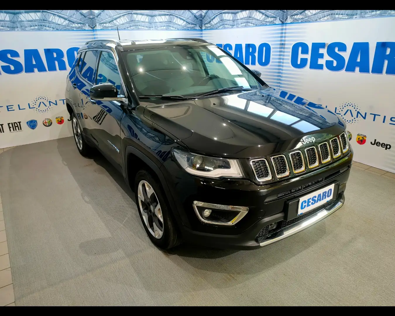 Jeep Compass 2.0 Multijet II Limited Noir - 1
