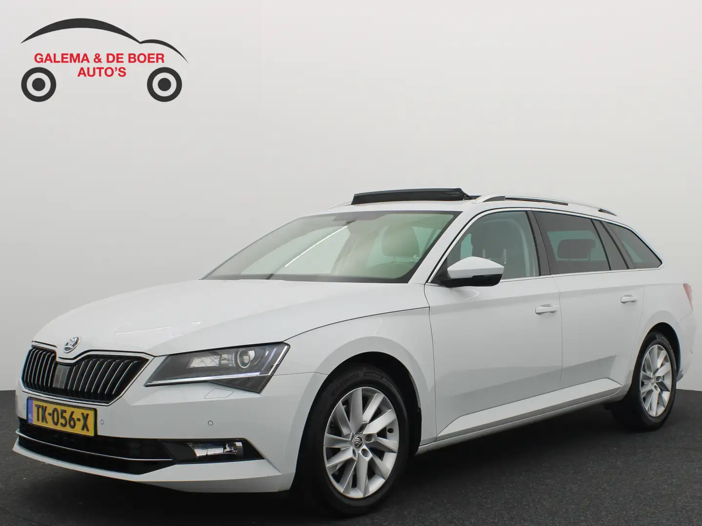 Skoda Superb Combi 1.4 TSI ACT Style AUTOMAAT / PANORAMADAK / T Weiß - 1