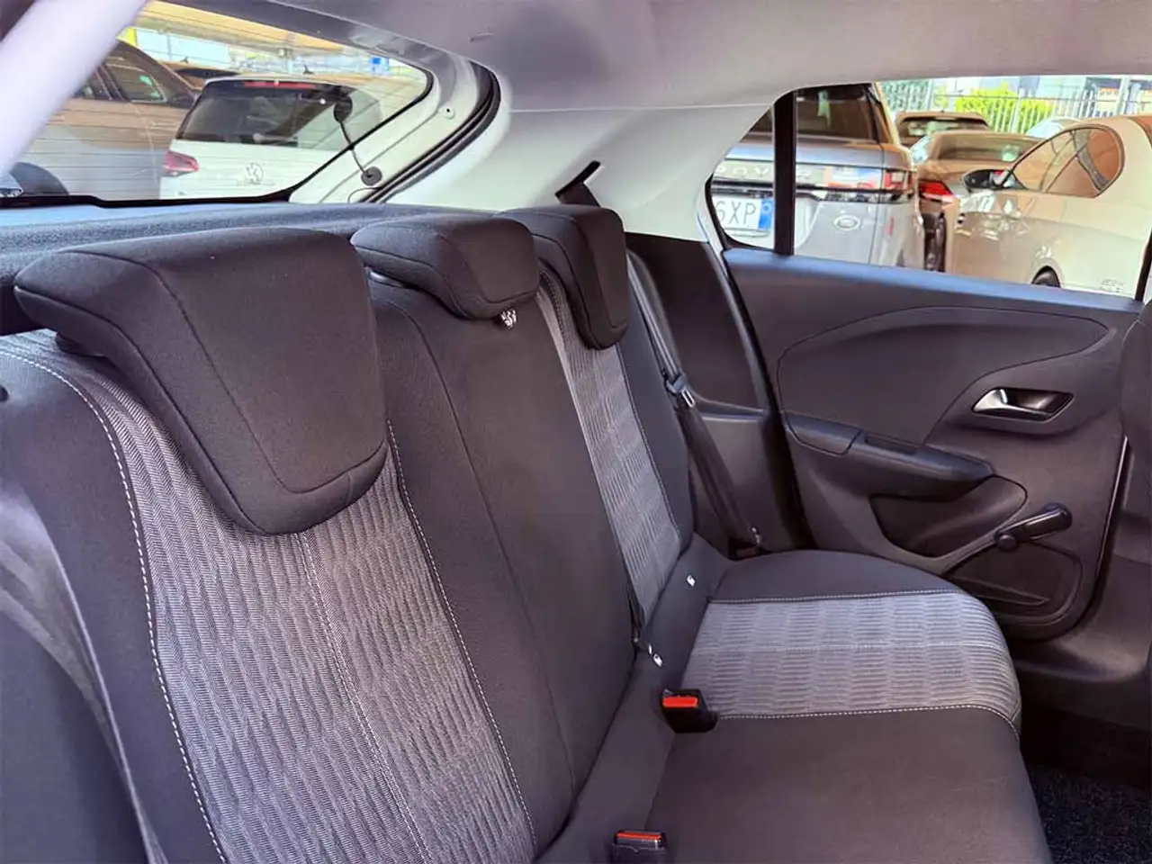 Opel Corsa 1.5 Edition ADATTA A NEOPATENTATI UNI PROPRIETARIO 21