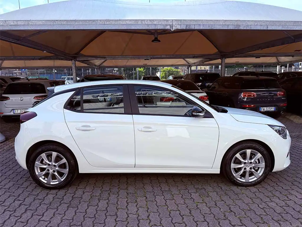 Opel Corsa 1.5 Edition ADATTA A NEOPATENTATI UNI PROPRIETARIO 4