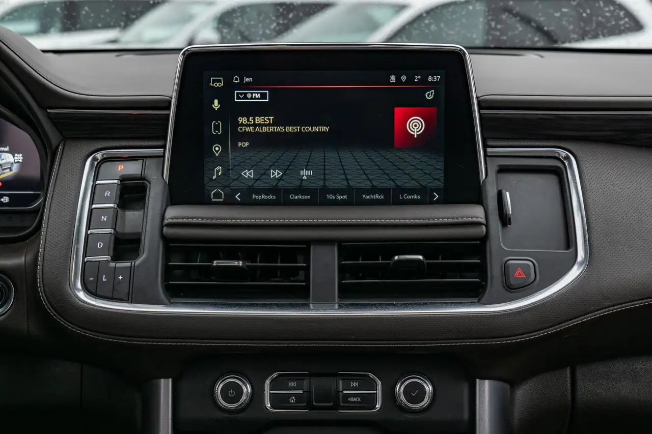 GMC Yukon снимка GMC Yukon