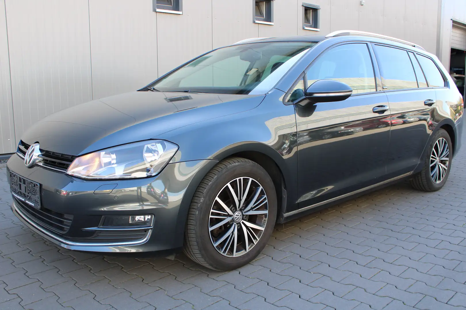 Volkswagen Golf Variant Allstar 1.4 TSI BMT Navi/AHK/Kamera Grau - 1