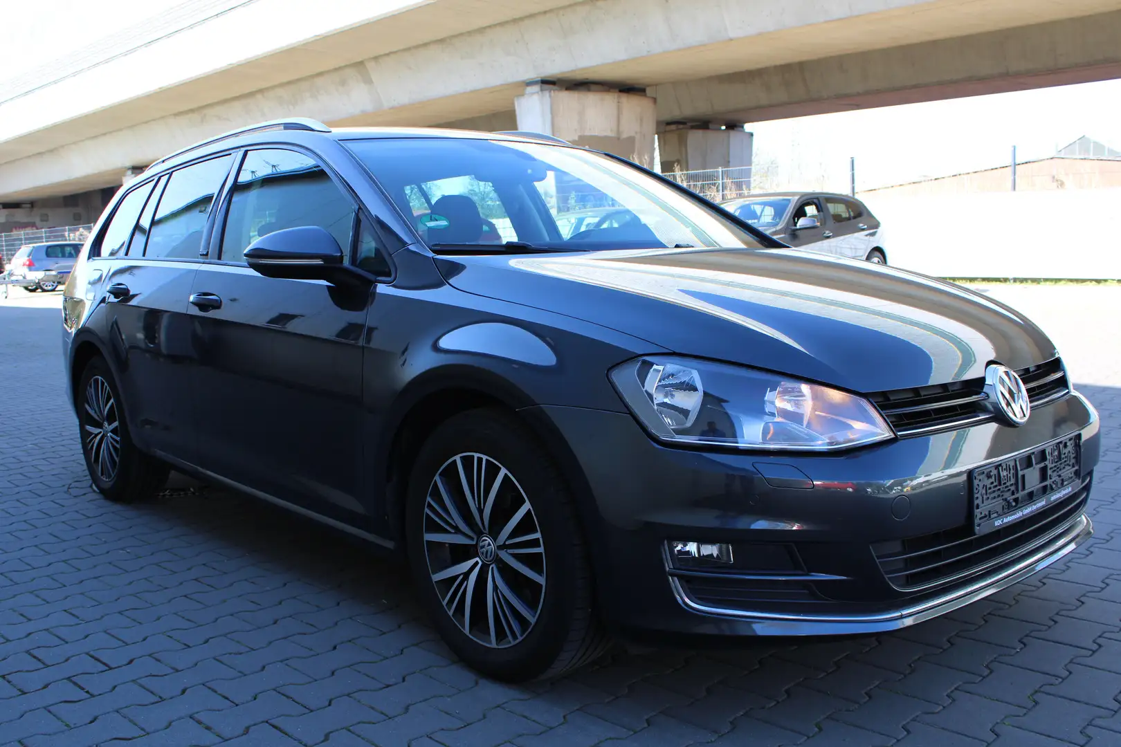 Volkswagen Golf Variant Allstar 1.4 TSI BMT Navi/AHK/Kamera Grau - 2