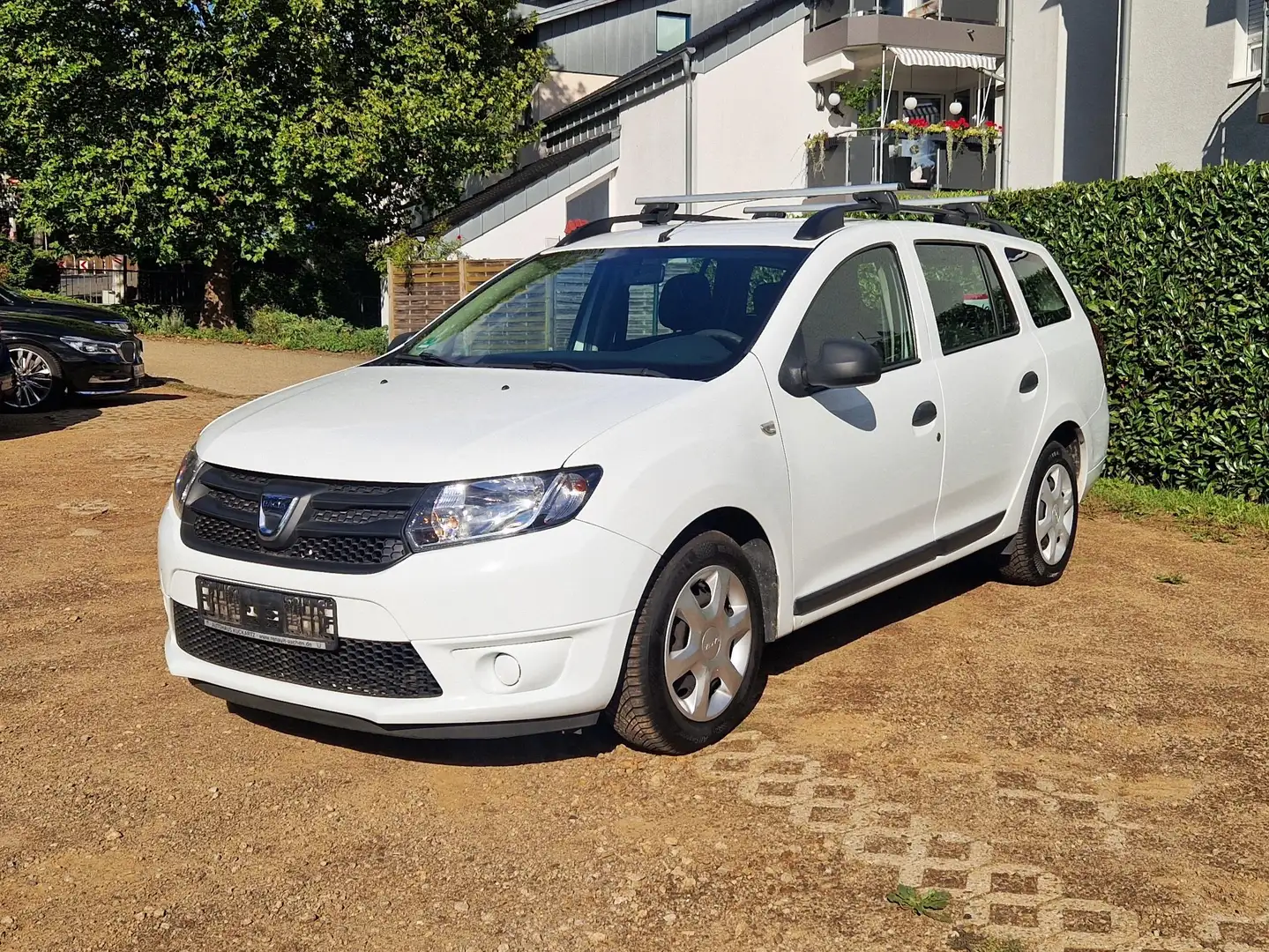 Dacia Logan Ambiance/ZahnriemenNeu/Kupplung Neu/Klima/Allwette Alb - 2