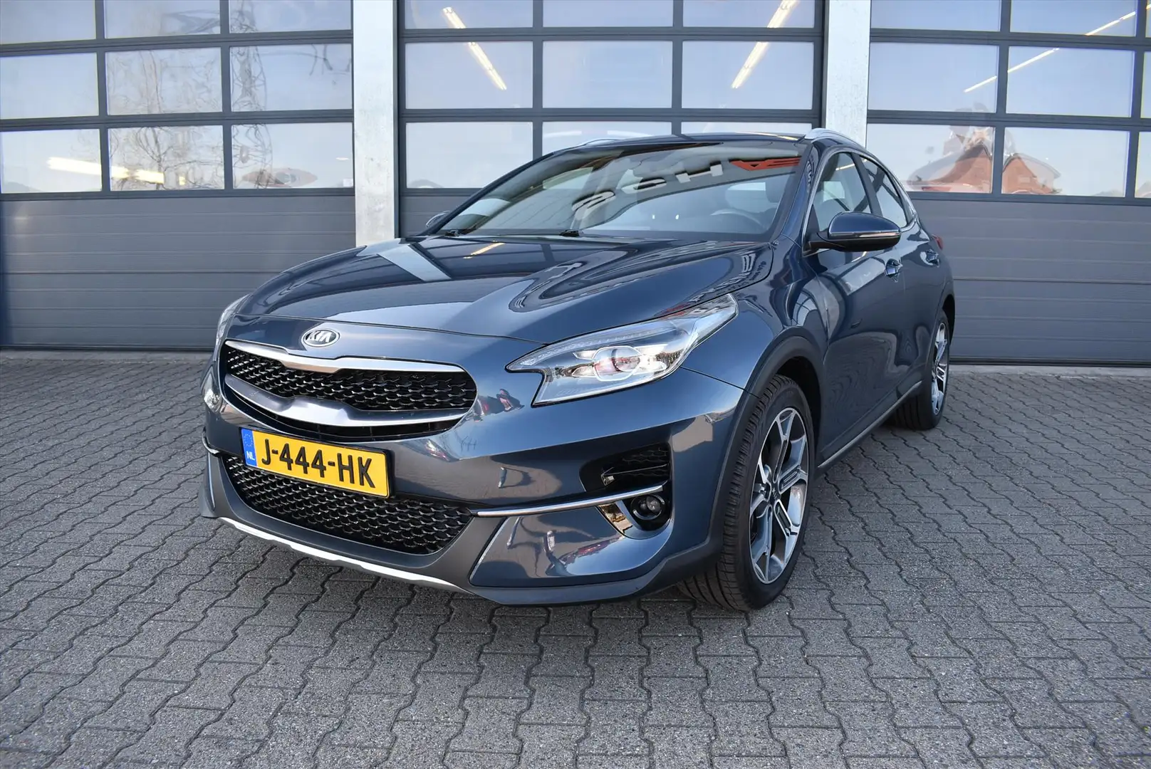 Kia XCeed 1.0 T-GDi 120pk DynamicLine Kék - 1
