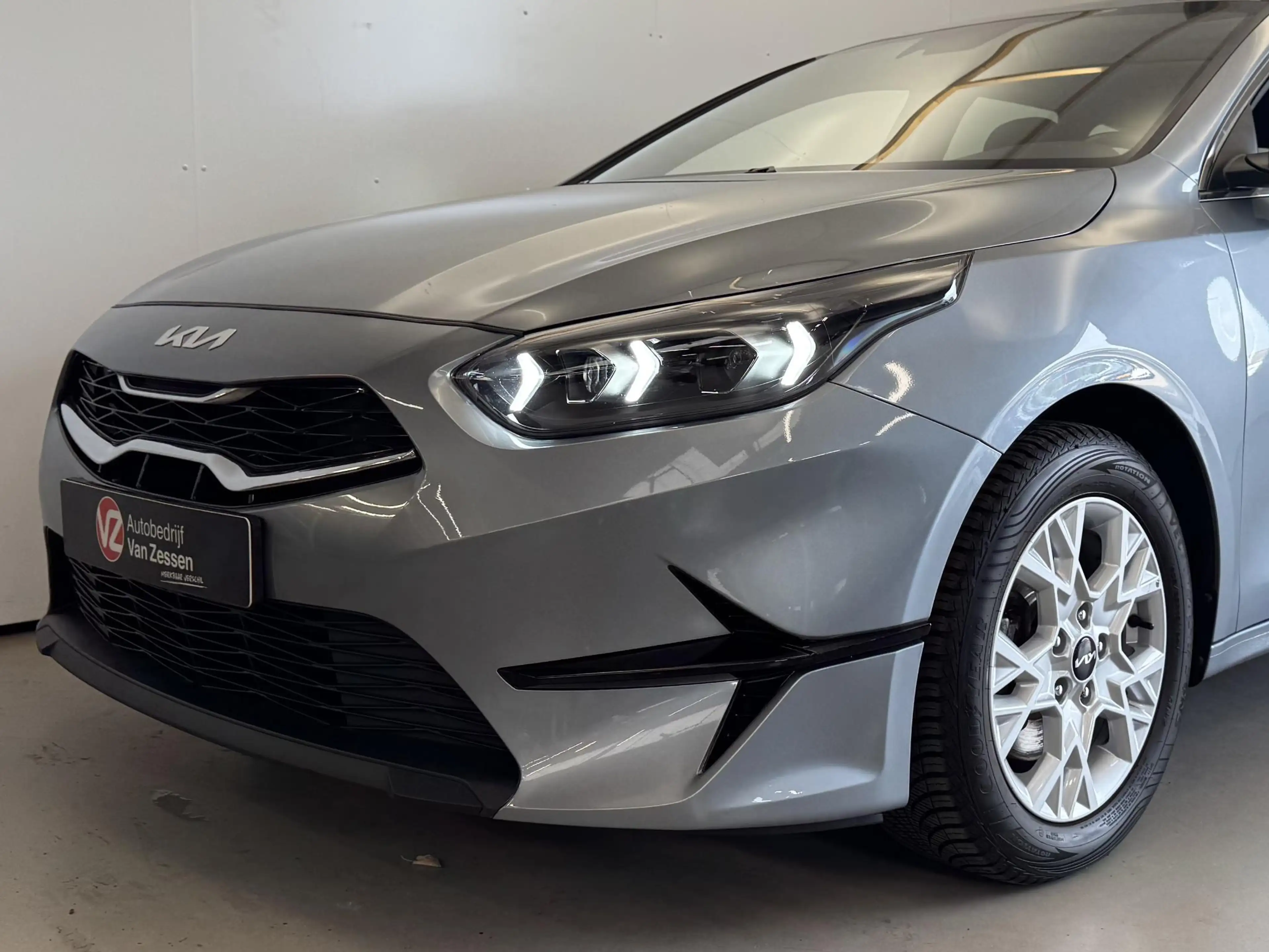 Kia Ceed SW / cee'd SW Sportswagon 1.0 T-GDi DynamicLine | Clima | Nav + — photo 4
