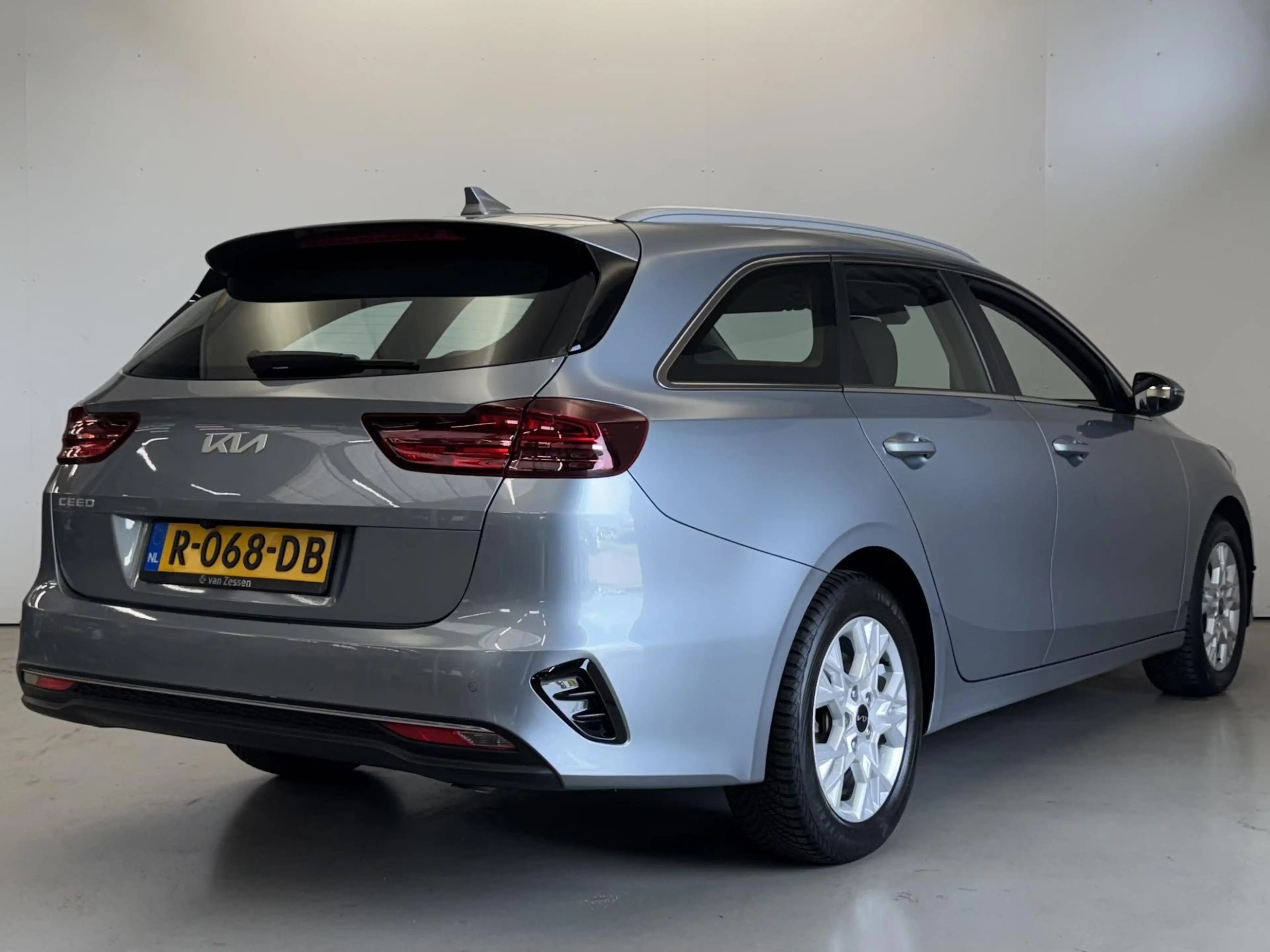 Kia Ceed SW / cee'd SW Sportswagon 1.0 T-GDi DynamicLine | Clima | Nav + — photo 8