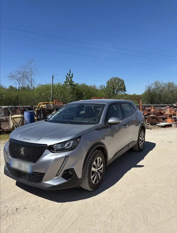 Peugeot 2008 BlueHDi 100 S\u0026S BVM6 Active