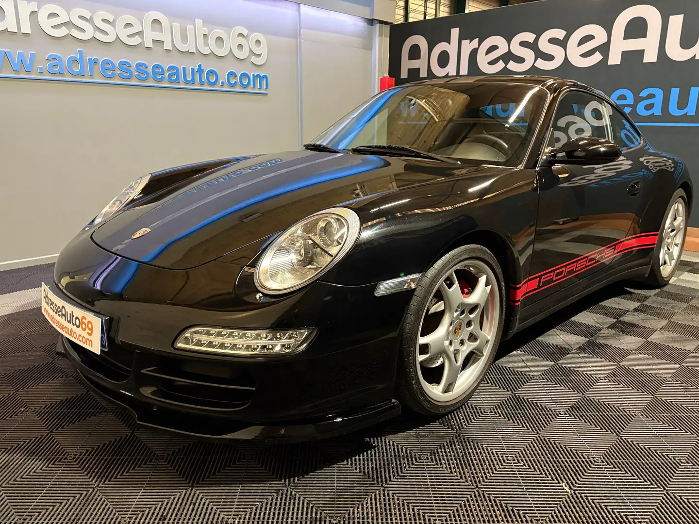 Porsche 911 Carrera 4 S 355 CV Tiptronic Schwarz - 1
