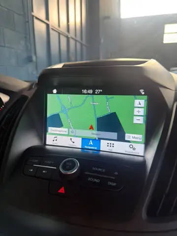 Ford Kuga view 8
