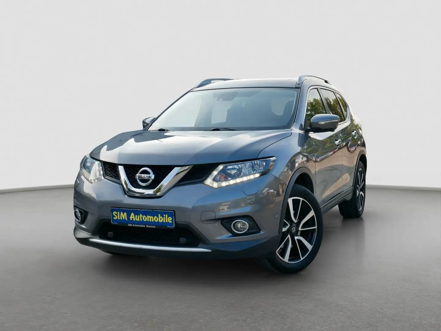 Nissan X-Trail 360°+PANO+NAVI+7-SITZER+SHZ Grau - 1