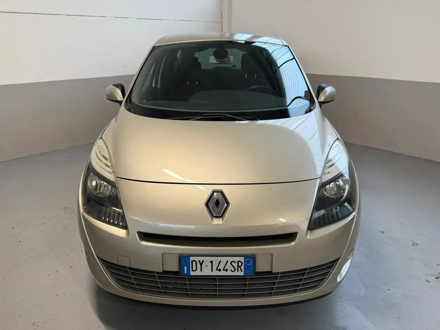 Renault Scenic 7 POSTI Beige - 2