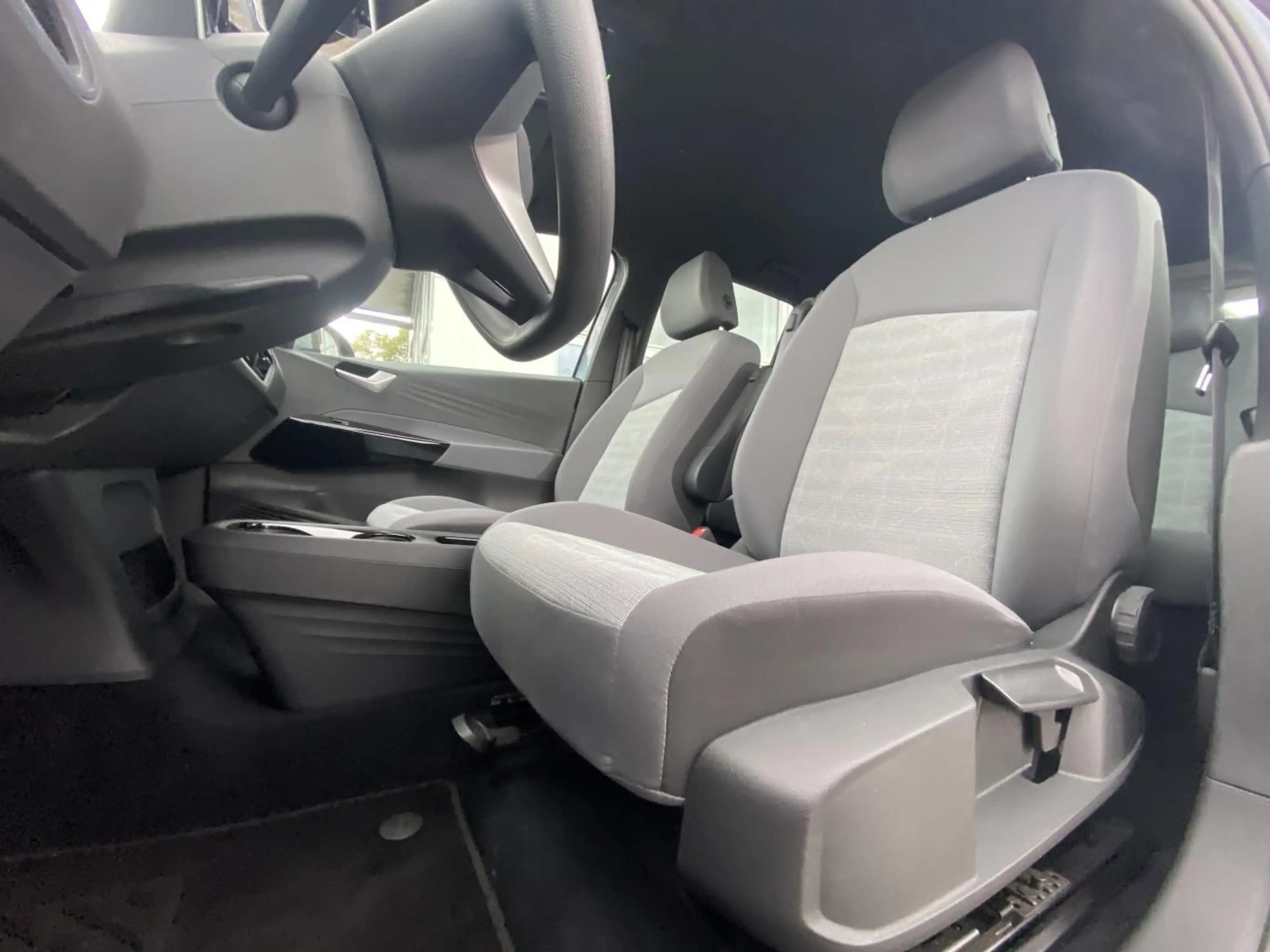 Volkswagen ID.3 Pure Performance APP-CONNECT+NAVI+CCS+LED+D — photo 10