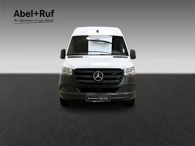 Mercedes-Benz Unknown Model view 2