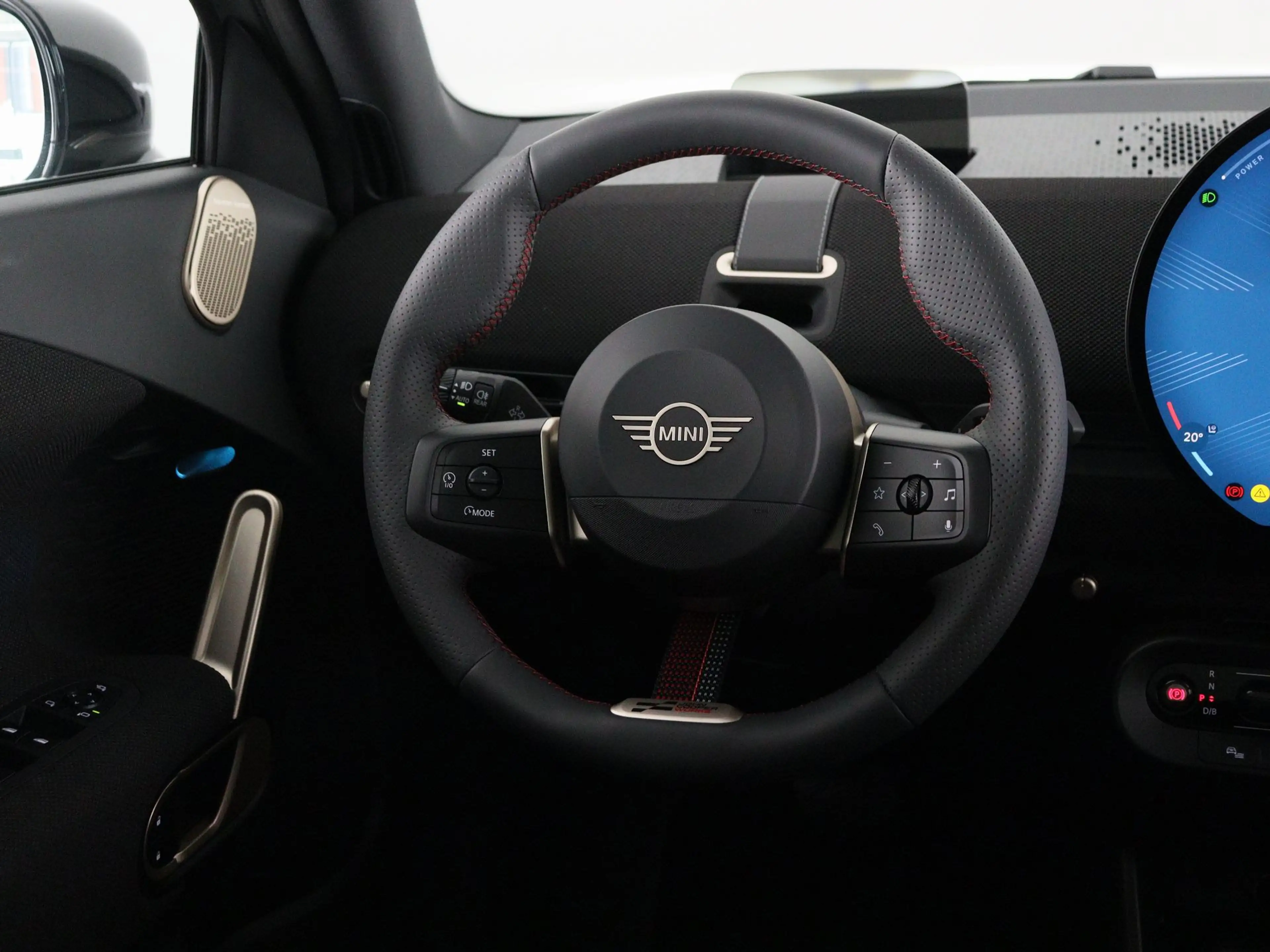 MINI Aceman SE John Cooper Works Pakket L PRIVATE LEASE EUR 55 — photo 2