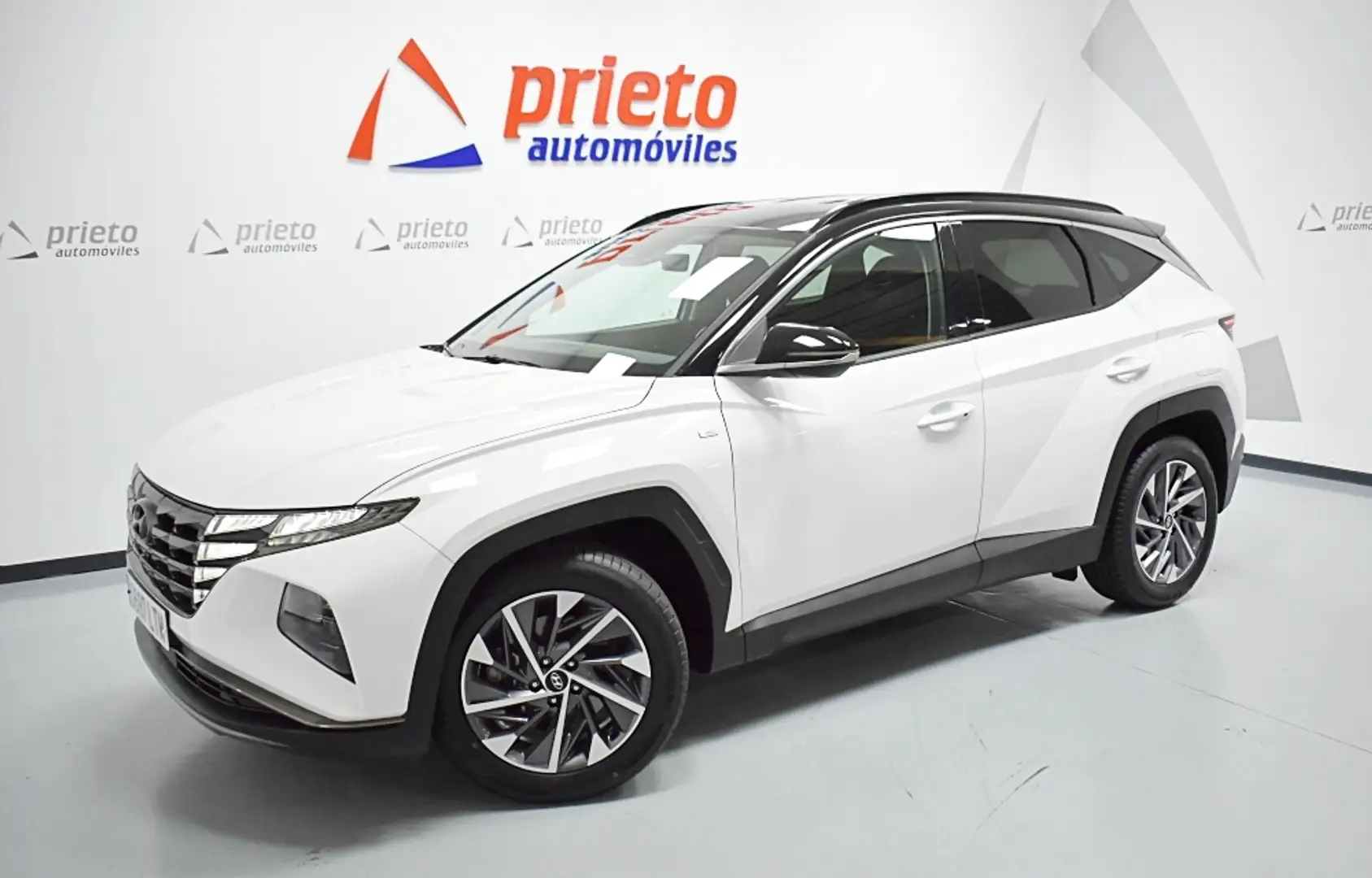 Hyundai TUCSON 1.6 CRDI 48V Tecno 2C 4x2 DT Blanco - 1