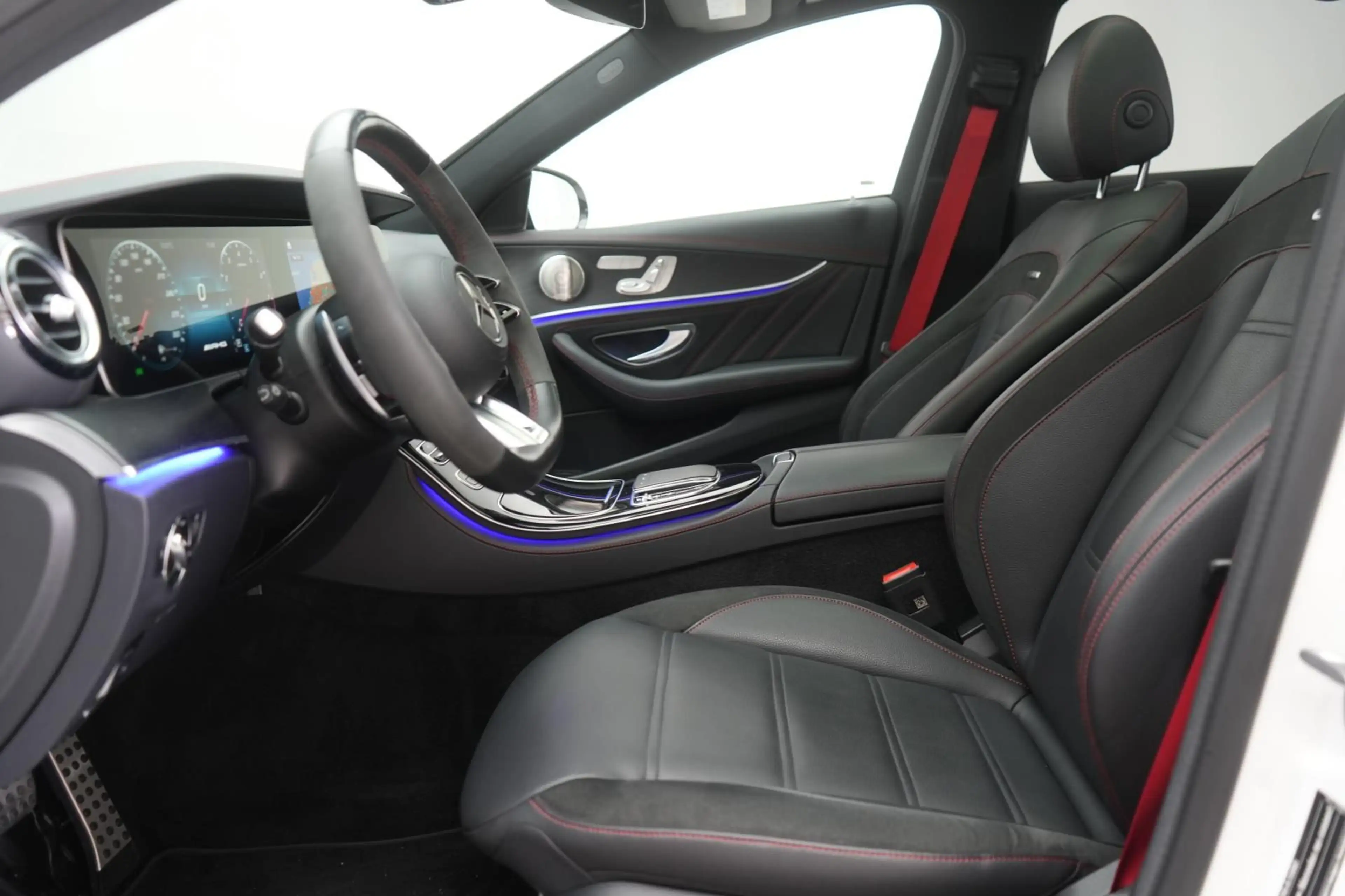 Mercedes-Benz E 53 AMG 4Matic+ Speedshift Leder/Burmester/HUD/ — photo 9