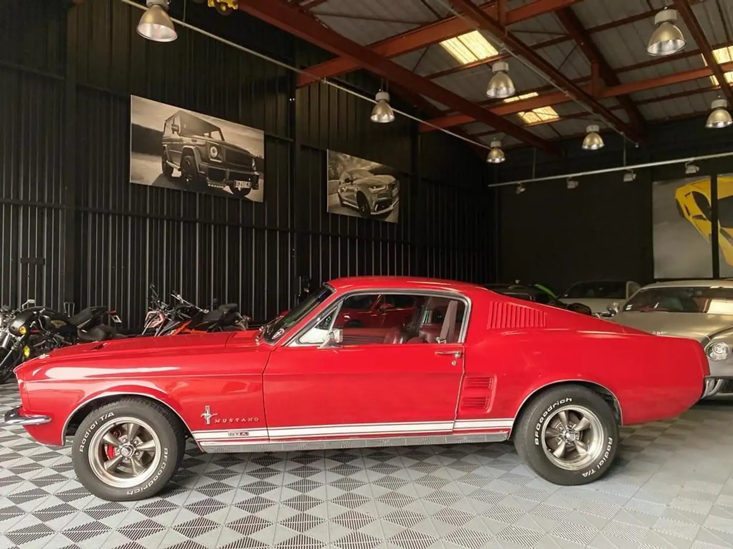Ford Mustang fastback v8 4.7 l 289 ci Rouge - 2