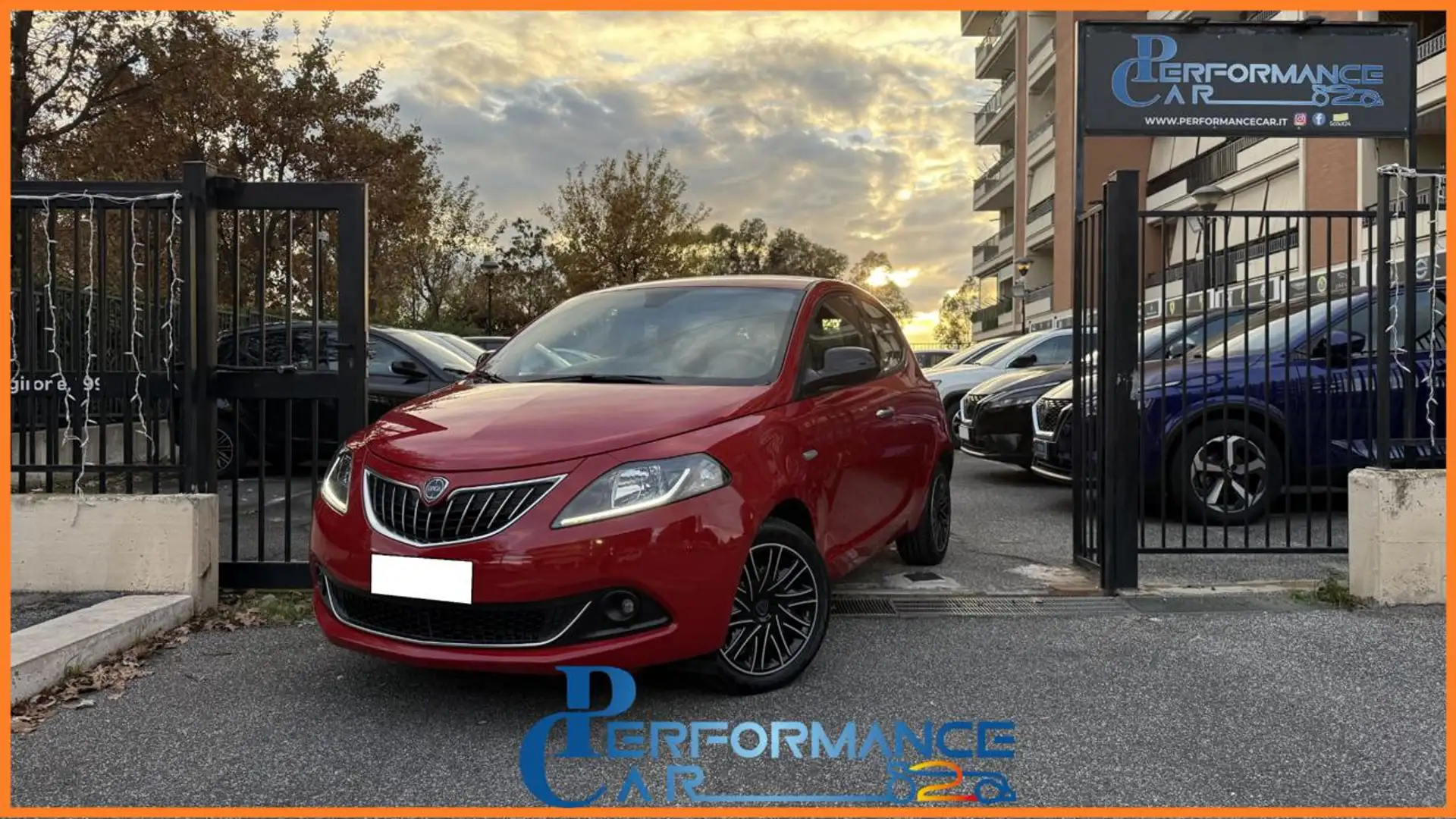 Lancia Ypsilon 1.0 FIREFLY S&S HYBRID GOLD*24M.G.*CARPLAY*LED*TEL Rood - 1