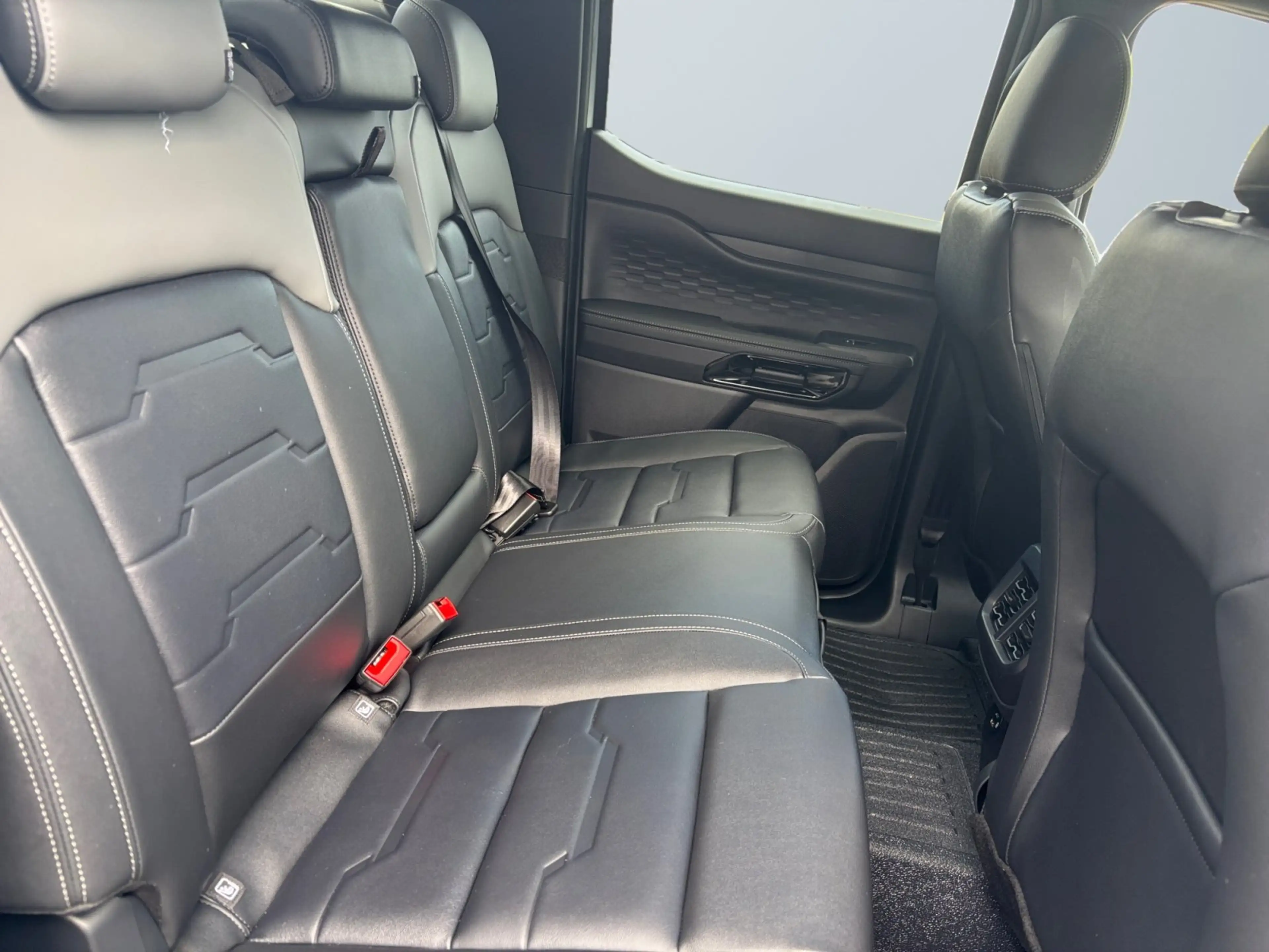 Ford Ranger Limited 3.0 V6 Abstandstempomat — photo 11