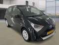 Toyota Aygo 1.0 VVT-i X-play Automaat Cabrio-TOP +NAP NL-auto Schwarz - thumbnail 2
