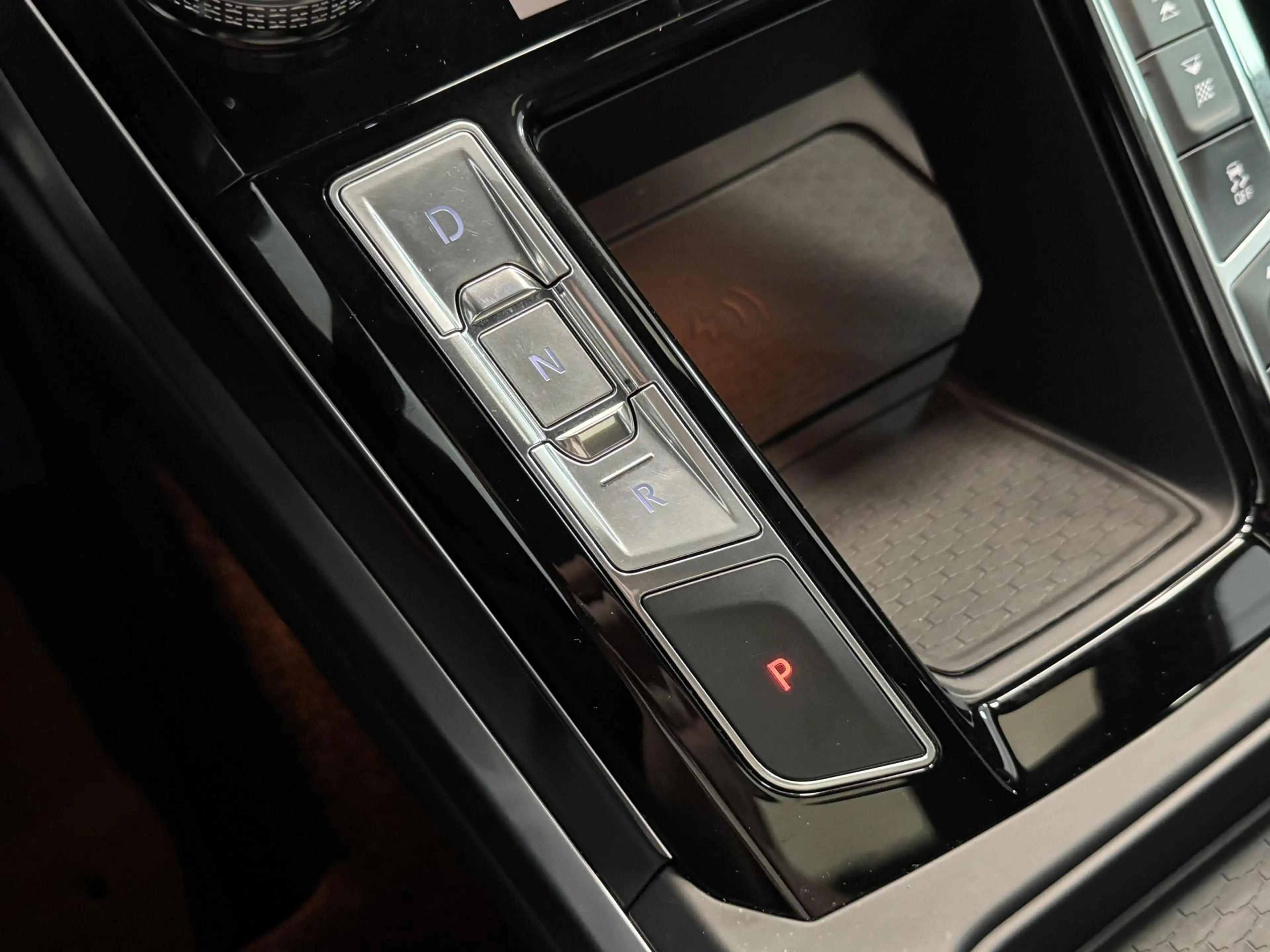 Jaguar I-Pace EV400 S 90 kWh Luchtvering/Carplay/Cold-Climate pa — photo 24