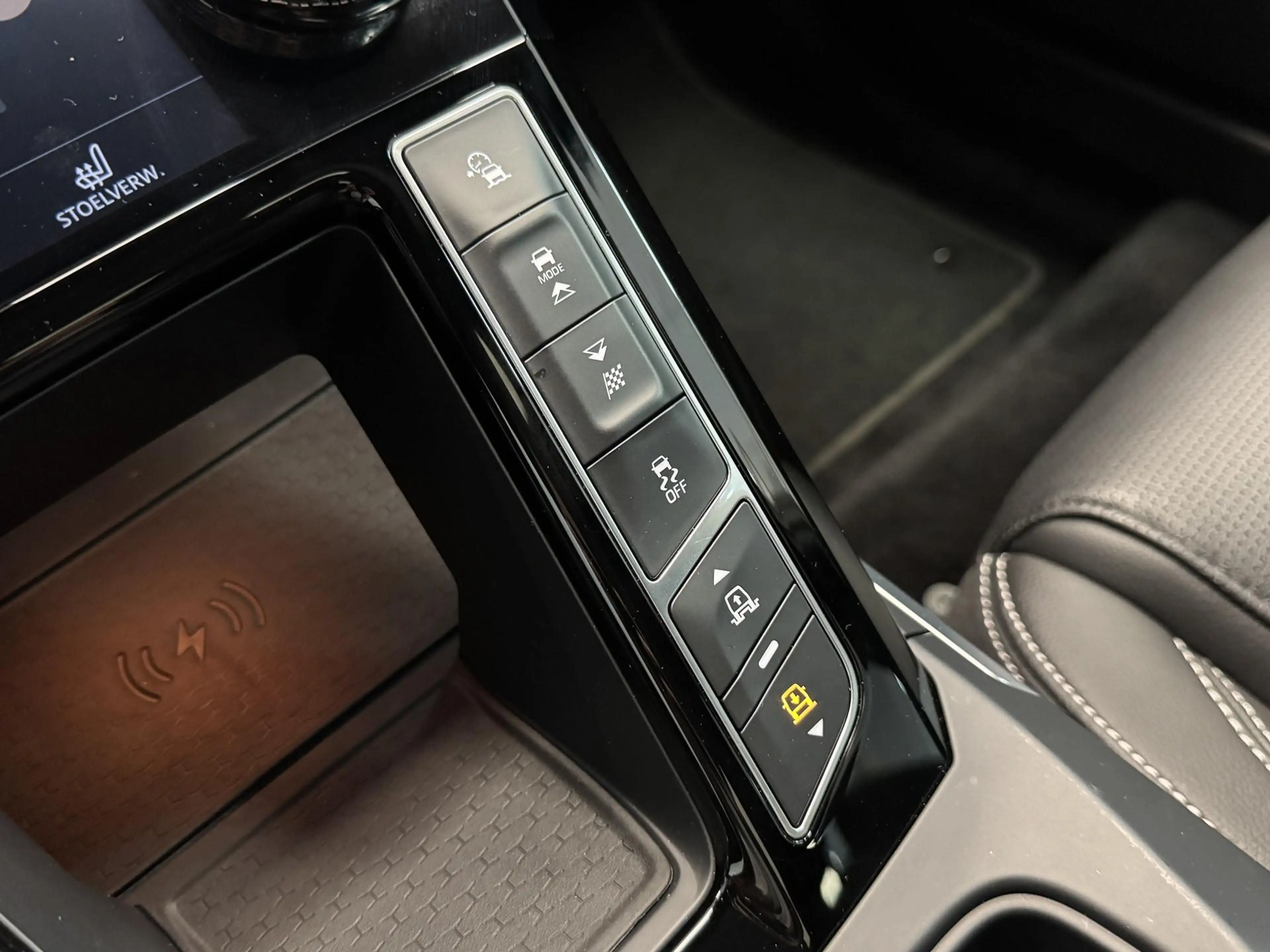 Jaguar I-Pace EV400 S 90 kWh Luchtvering/Carplay/Cold-Climate pa — photo 25