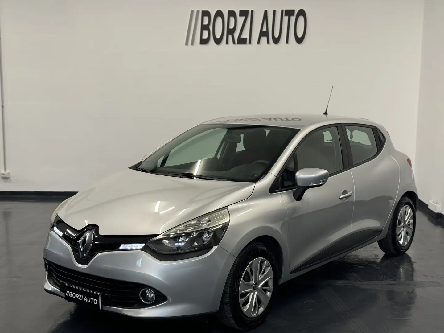 Renault Clio 5p 1.2 Zen Gpl 75cv DISTRIBUZIONE NUOVA! EURO 6! Grigio - 1