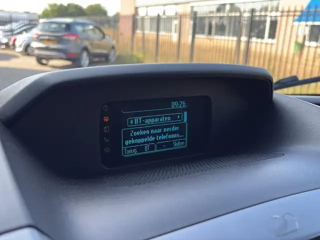 Ford Transit view 17