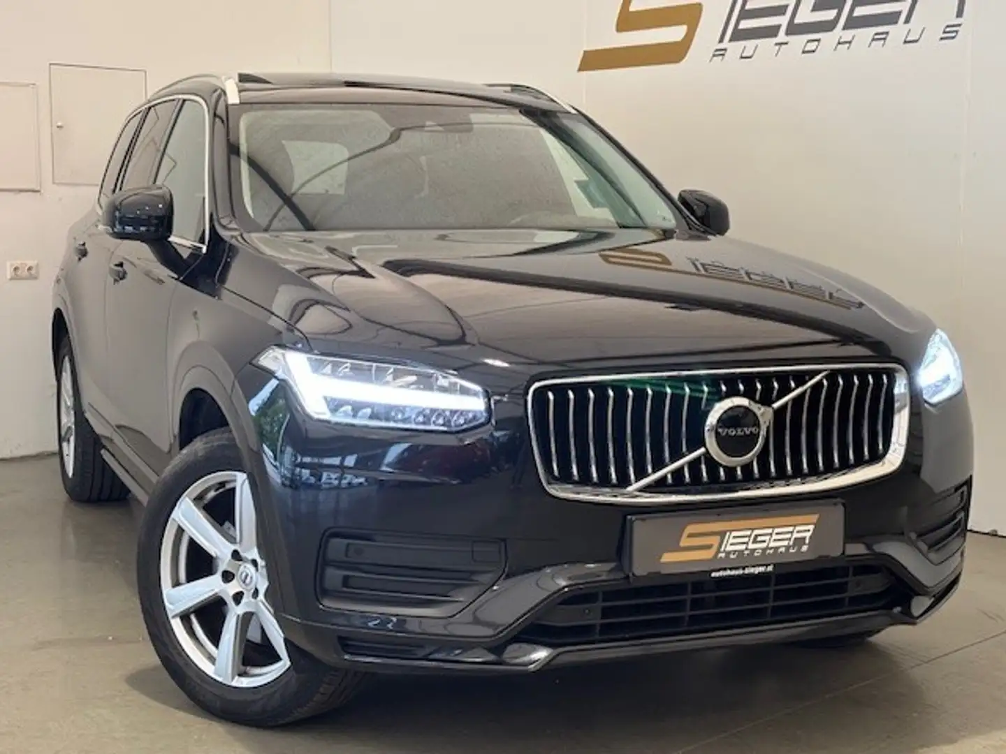 Volvo XC90 B5 D AWD GEARTRONIC Noir - 2
