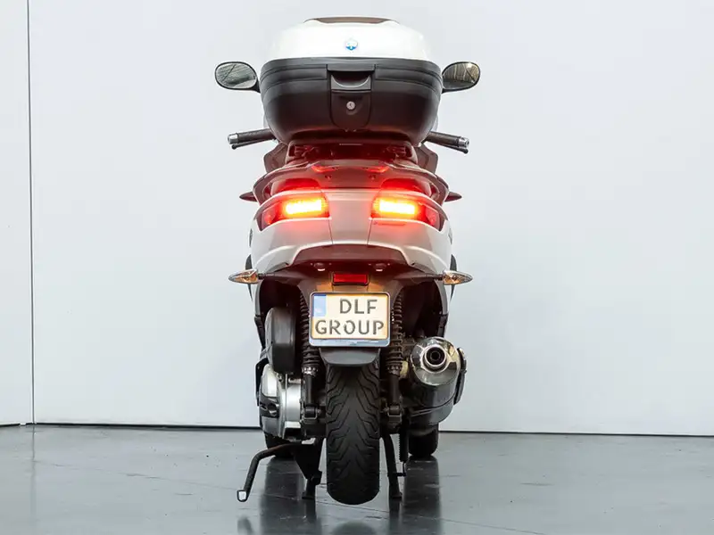 Piaggio MP3 500 - foto 4