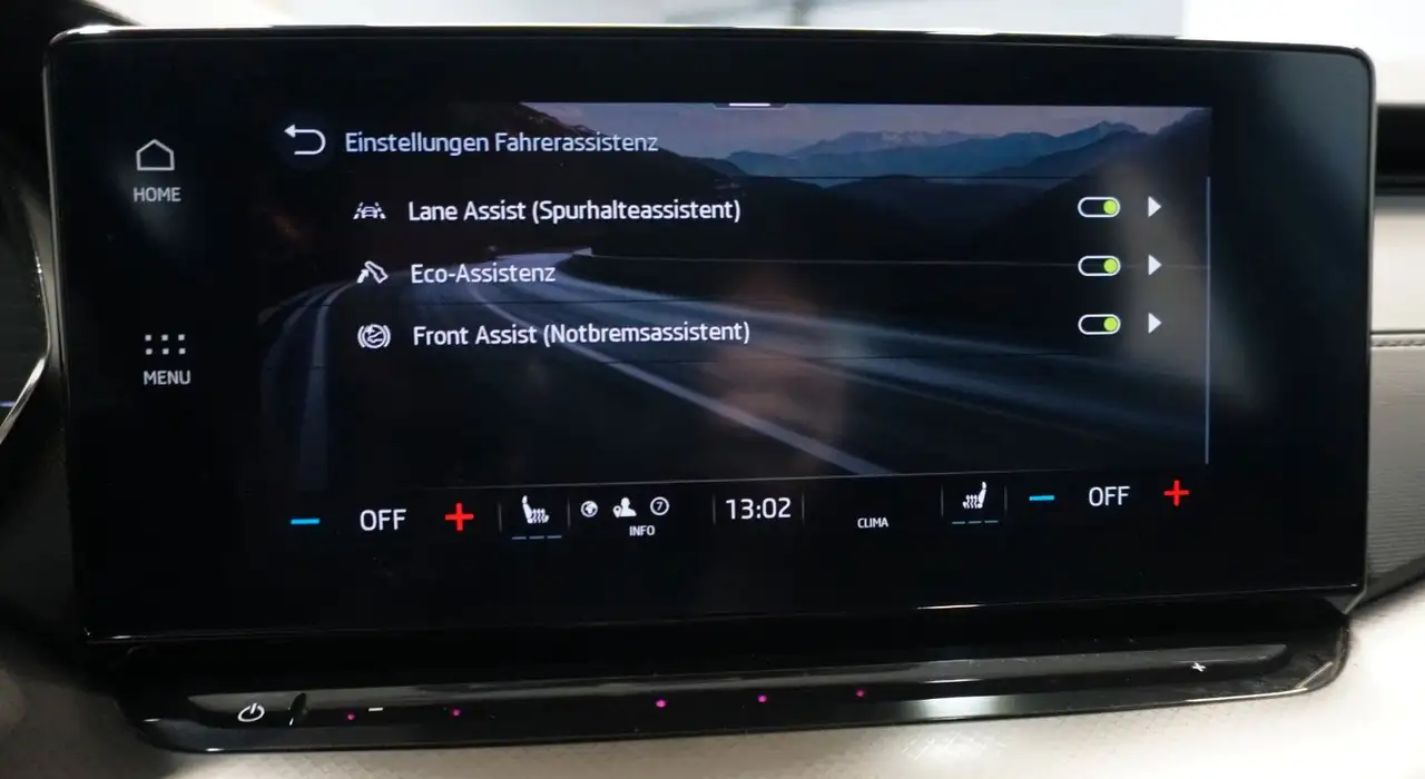 Skoda Octavia Lim. Ambition 1.5 TSI *LED*CARPLAY*DAB*, миниатюра 24