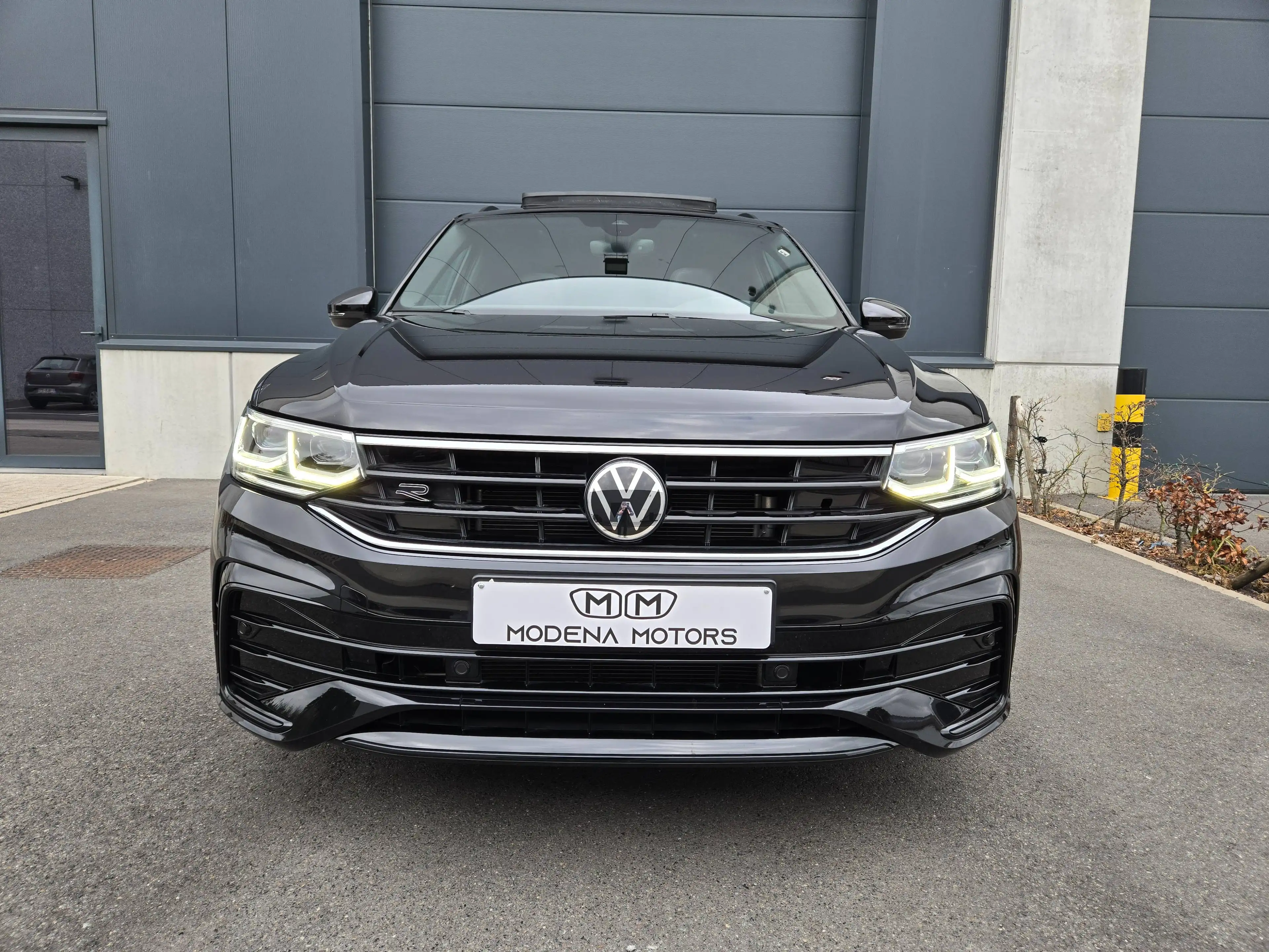 Volkswagen Tiguan — photo 7
